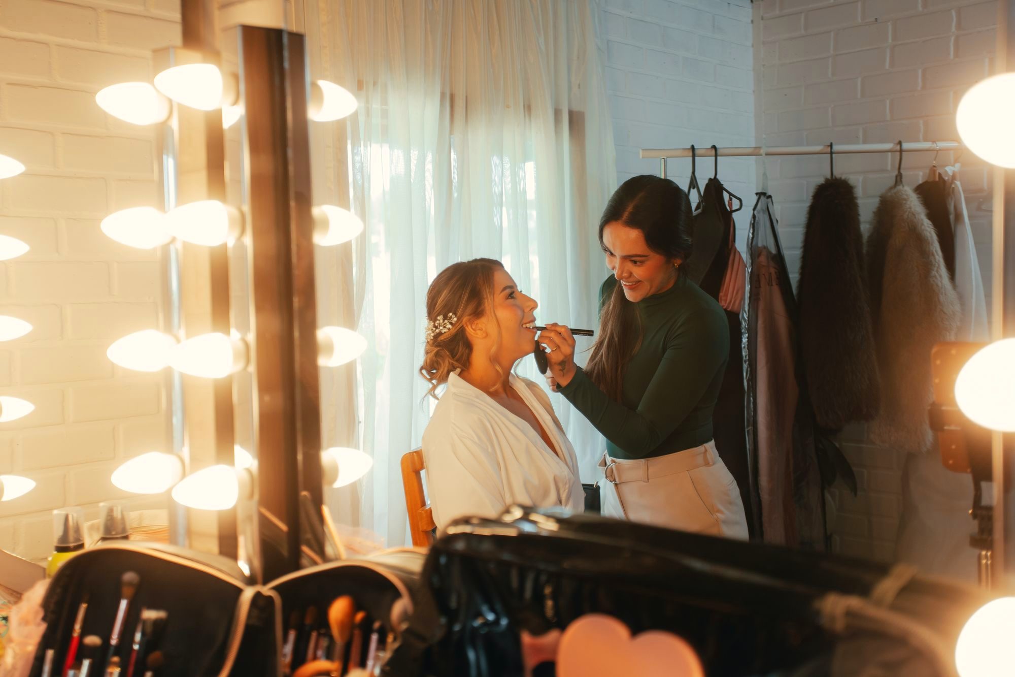 Preparación de la novia en la suite